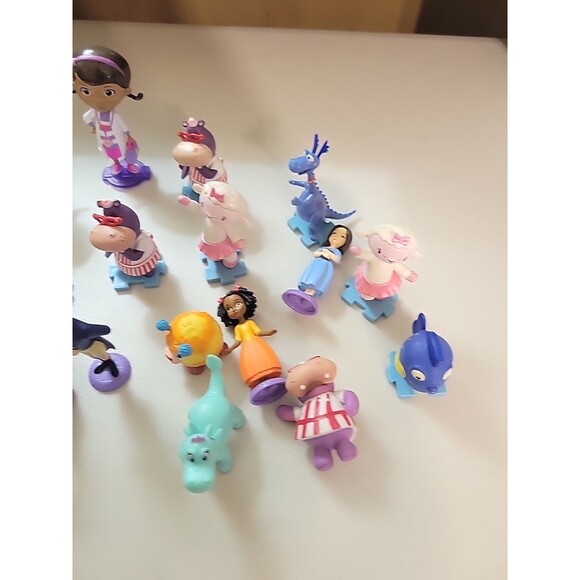 Disney Doc McStuffins Figure Lot Cake Toppers dolls animals mixed - Picture 4 of 10